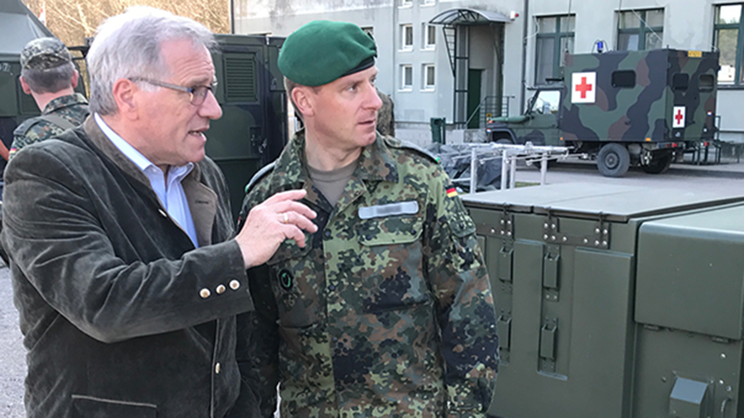 Johannes Hintersberger zum Beitrag "Aussen- und Sicherheitspolitik"